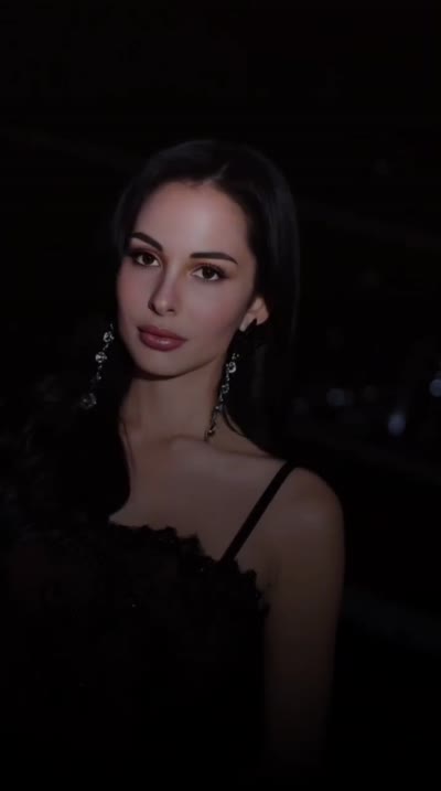Sienna - high class