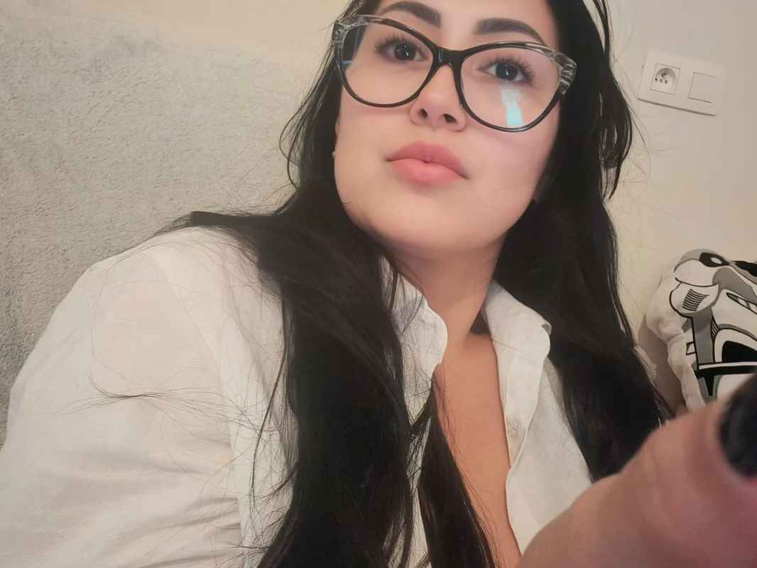 Moira - GFE