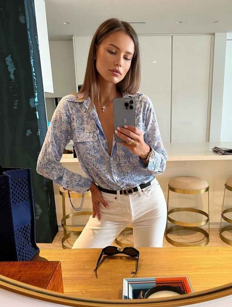 Odile - outcall available