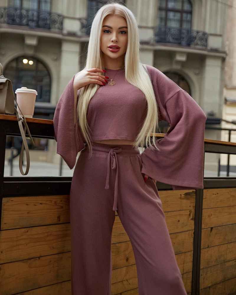 Aurore - visiting