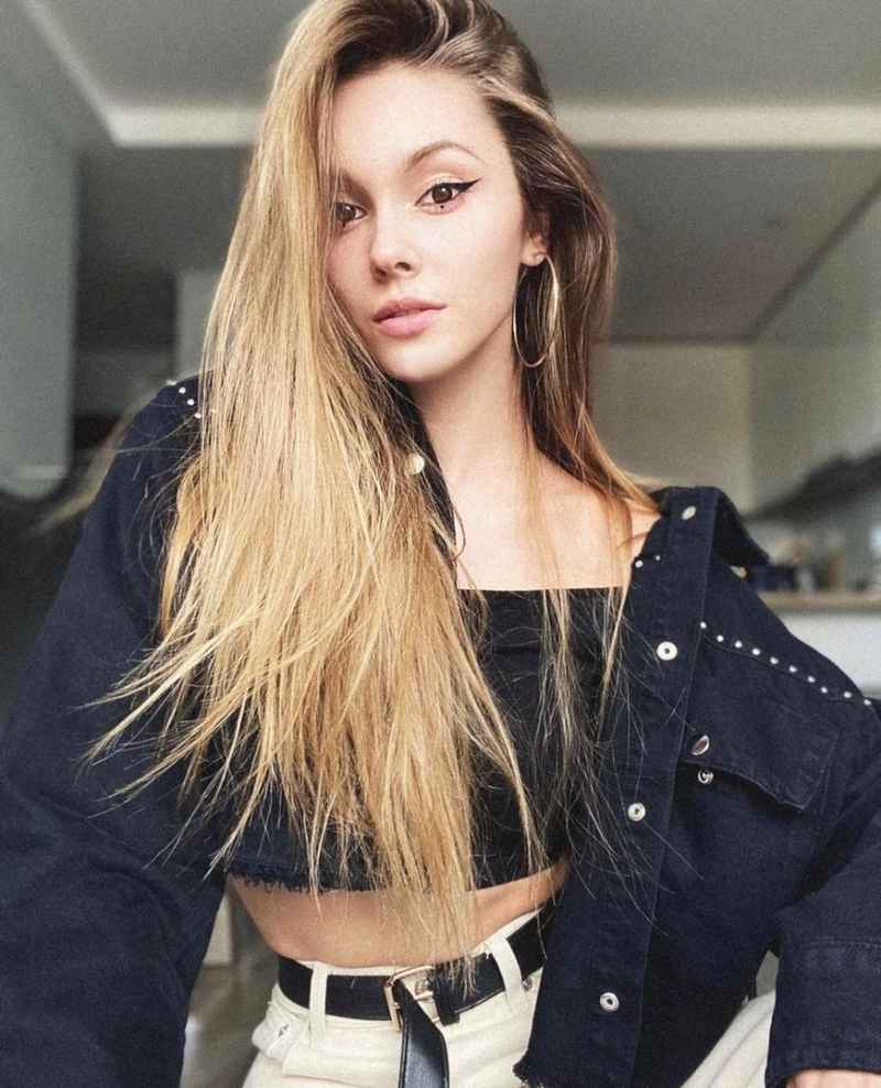 Arlene - blonde