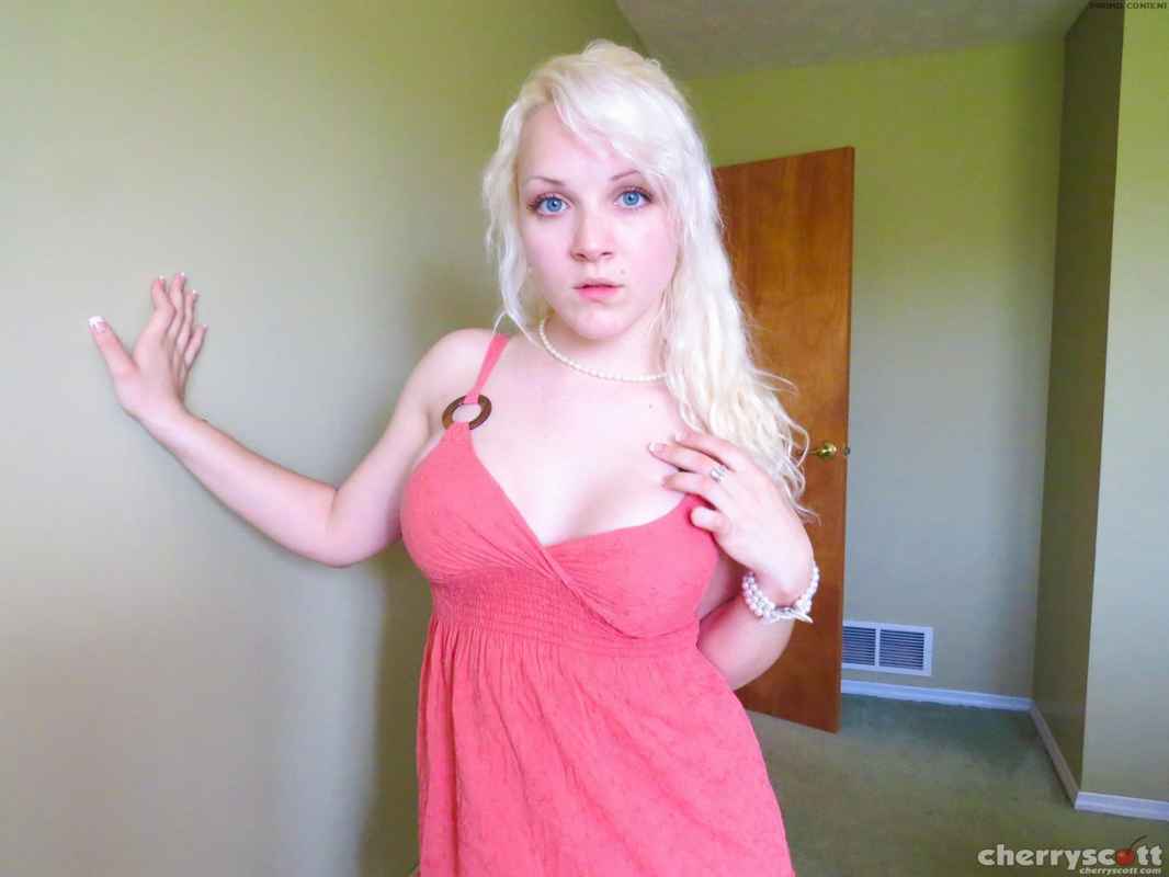 Arlene - blonde