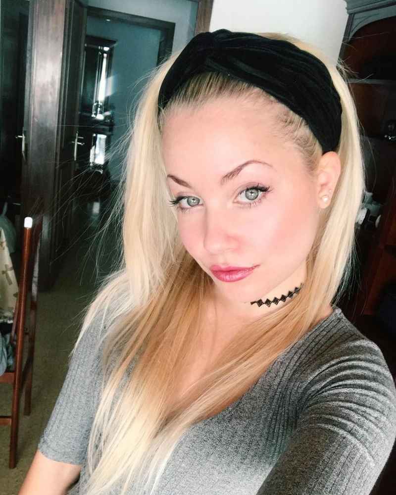 Kylie - mature companion