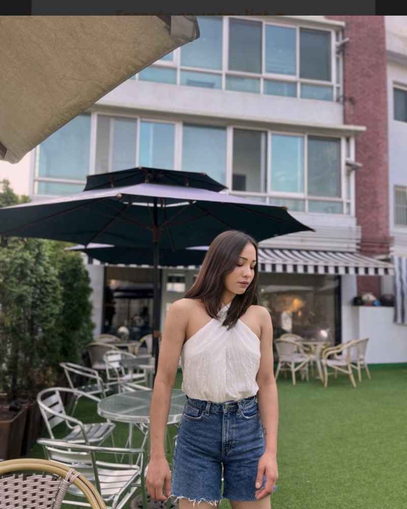 Alexia - local girl