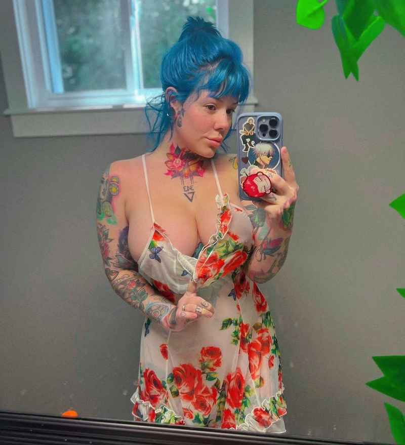 Aisling - open minded