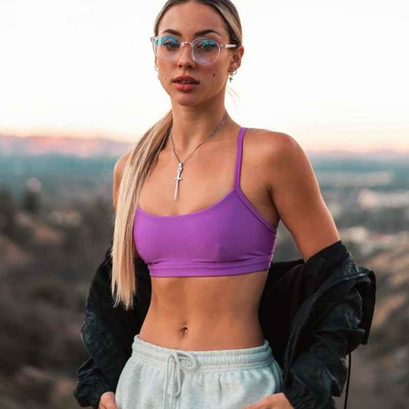 Penelope - outcall available