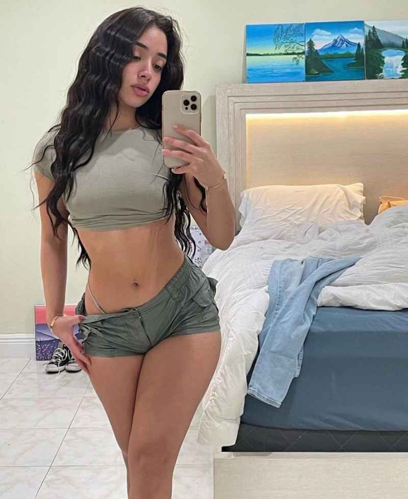 Lauren - open minded