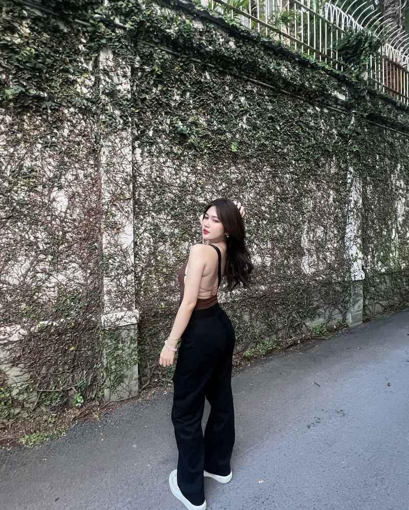 Rachel - incall tonight