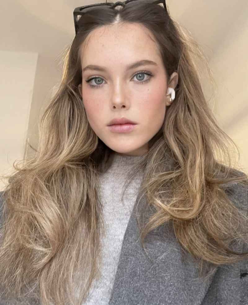 Robin - blonde
