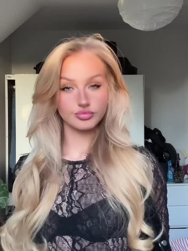 Antoinette - outcall available