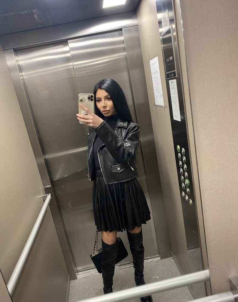 Mary - outcall available