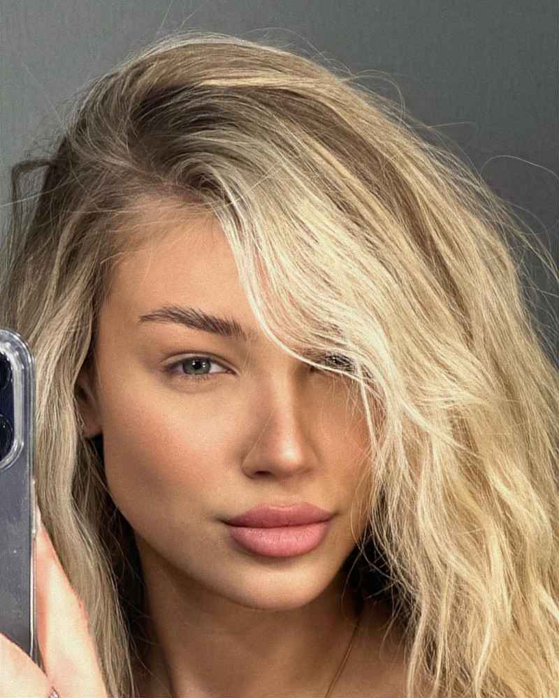 Gillian - open minded