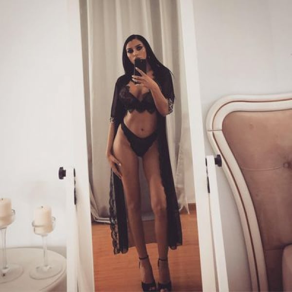 Paulette - discreet meetings