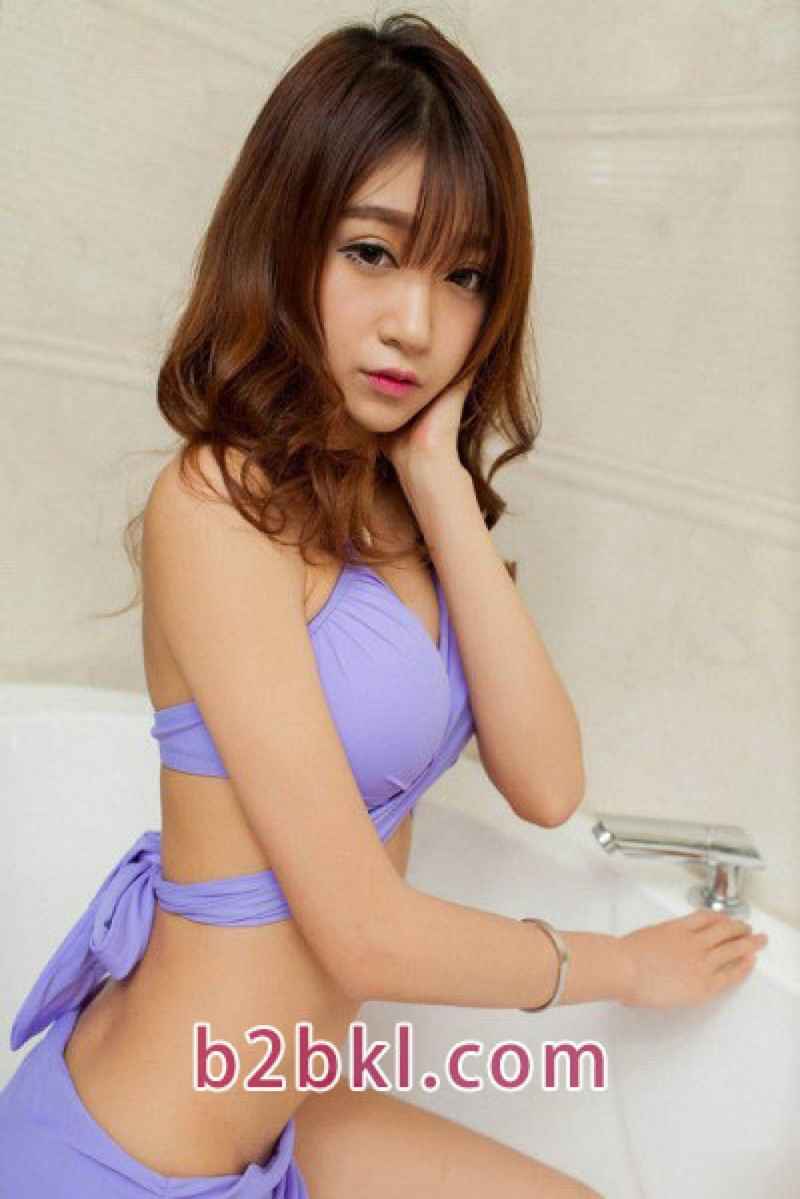 Iris - outcall available
