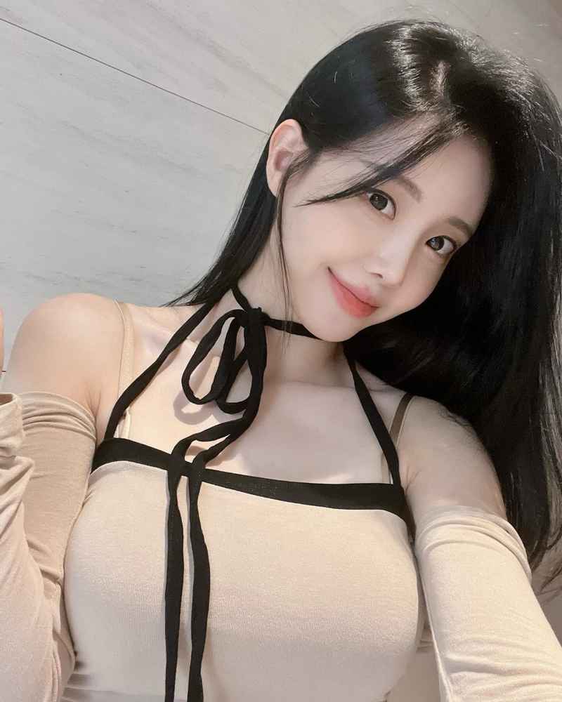 Tara - party girl