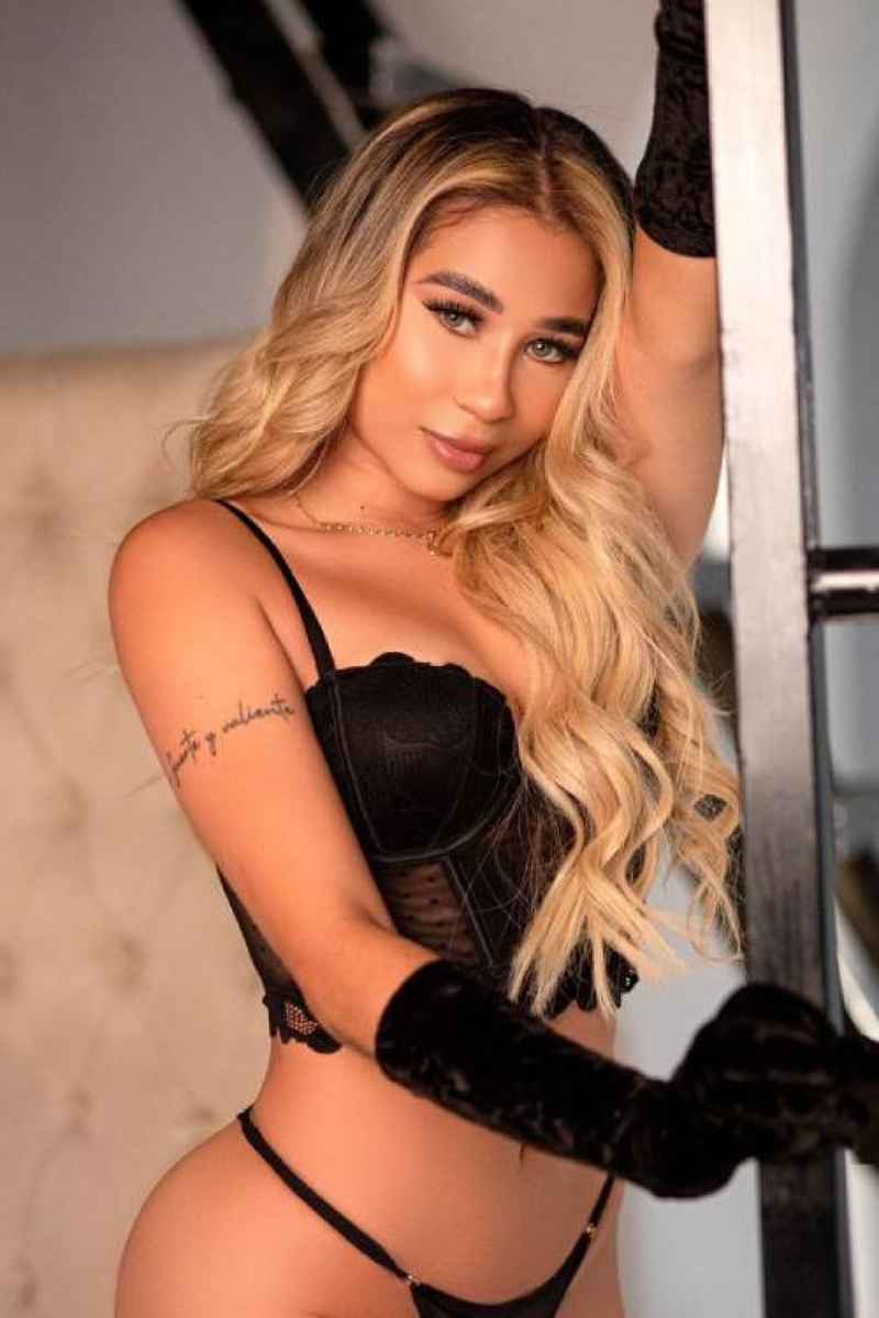 Gianna - new in town