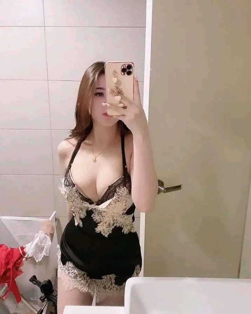 Gabrielle - blonde