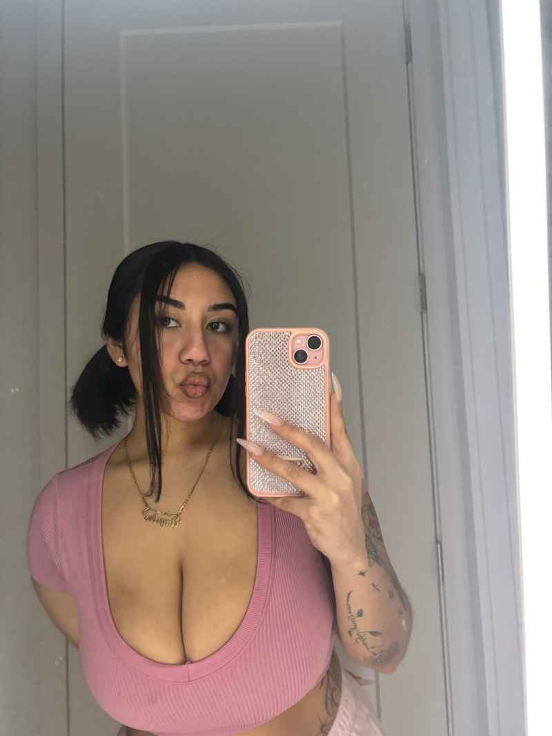 Lily - blonde