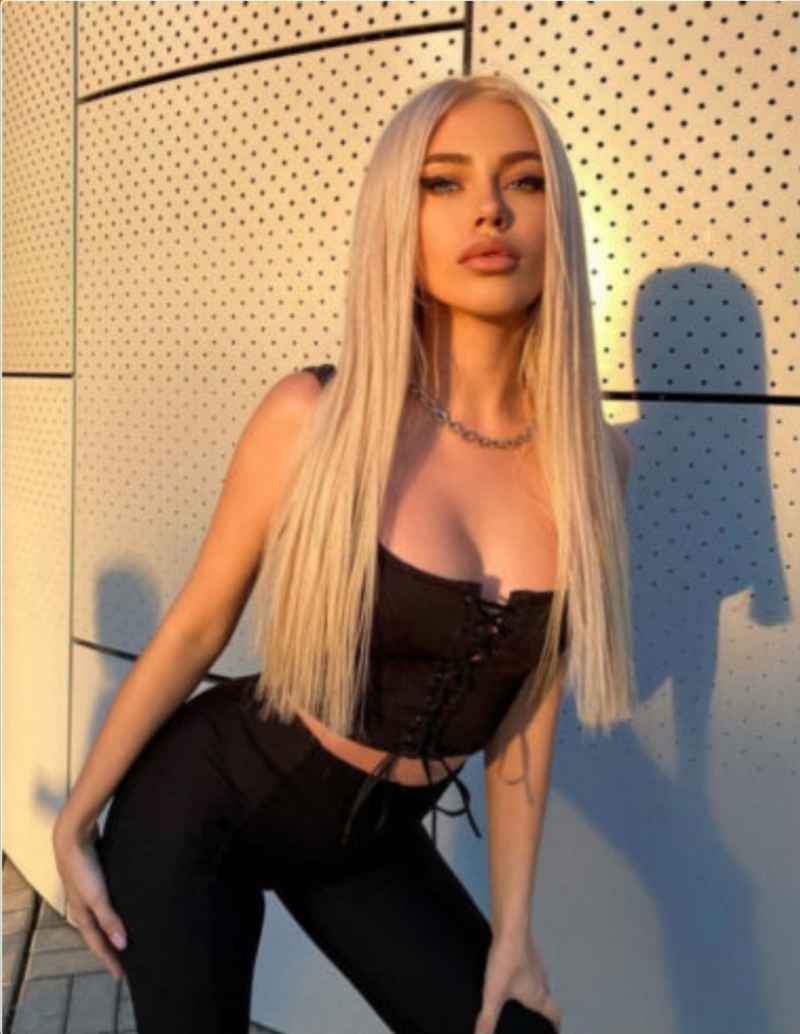 Jody - blonde