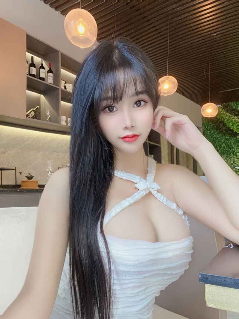 Karen - new in town
