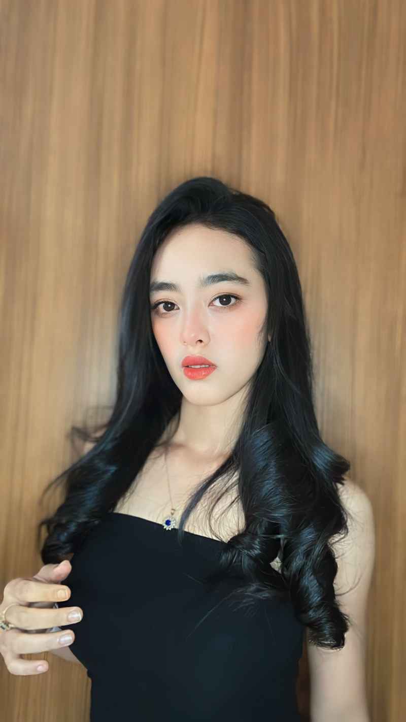 Dawn - open minded