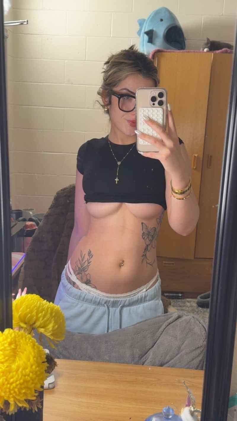 Alice - open minded