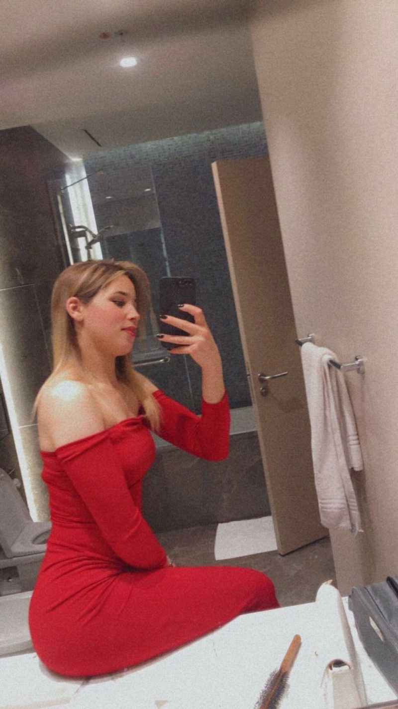 Nancy - independent companion