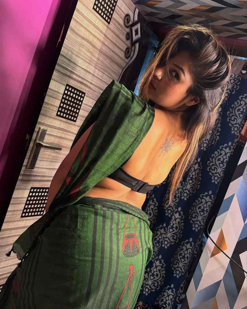 Solene - curvy