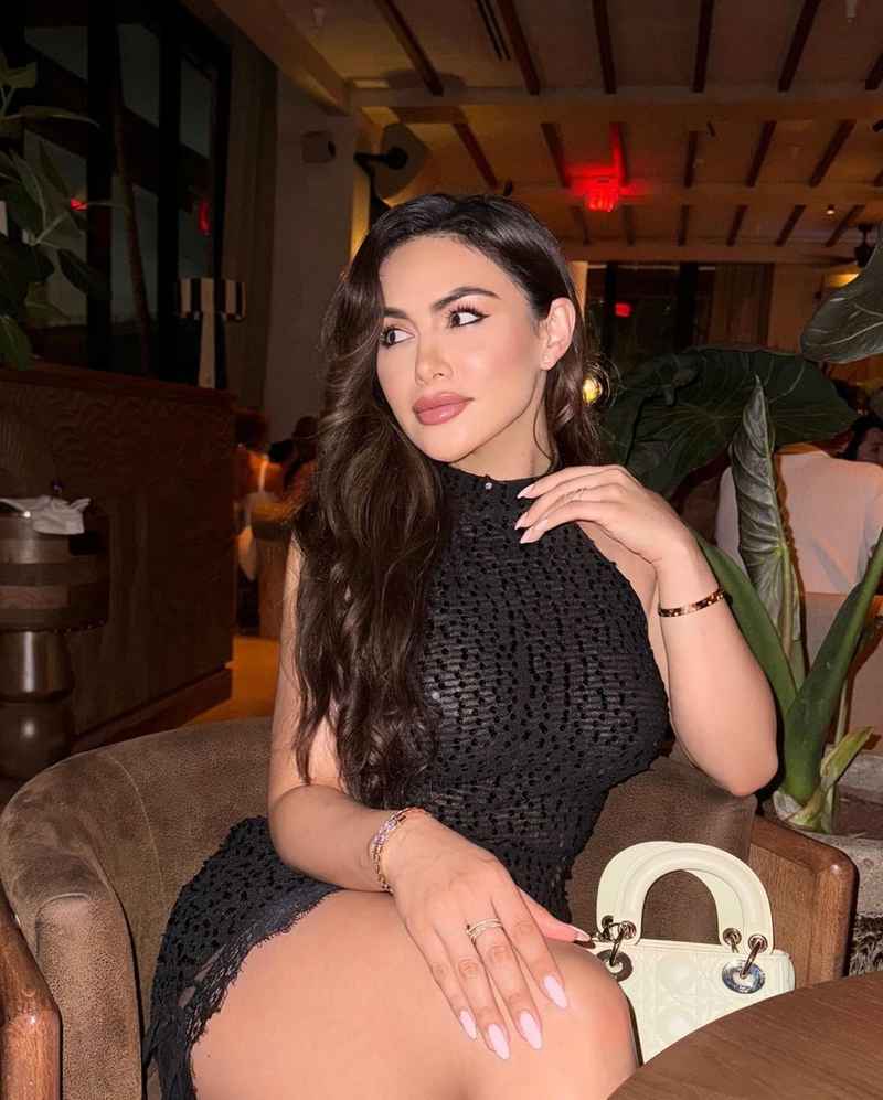 Stephanie - brunette