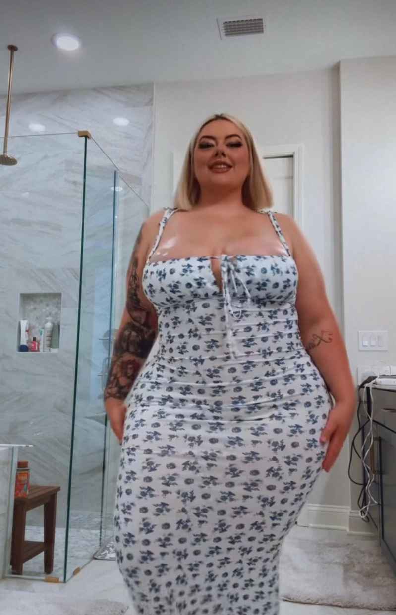 Violette - curvy