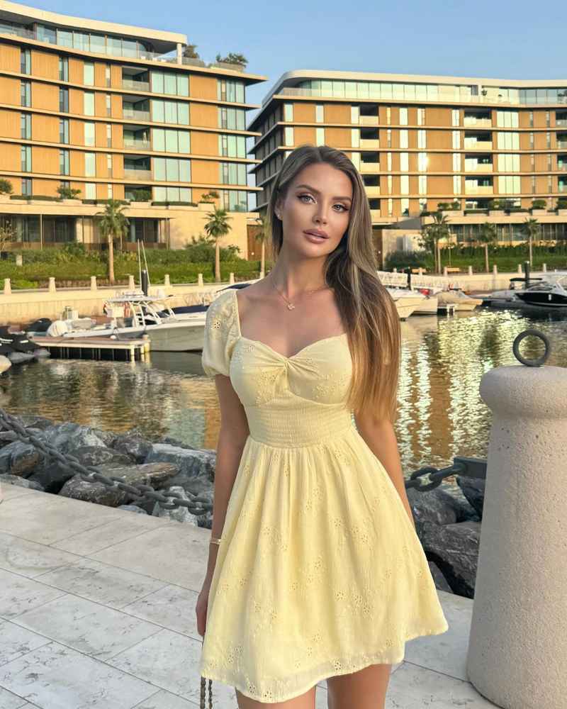 Helene - open minded