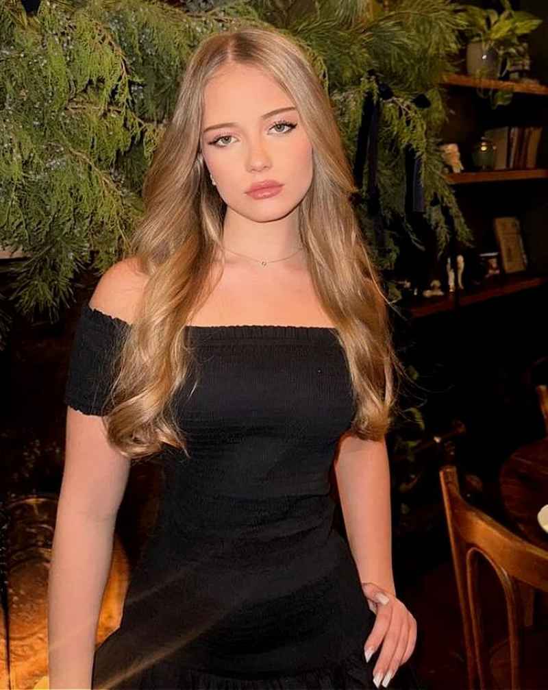 Louise - independent companion