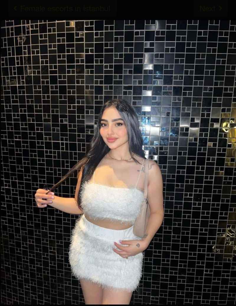 Virginia - brunette