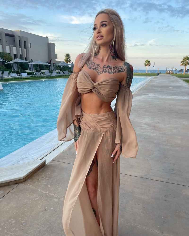 Olivia - high class