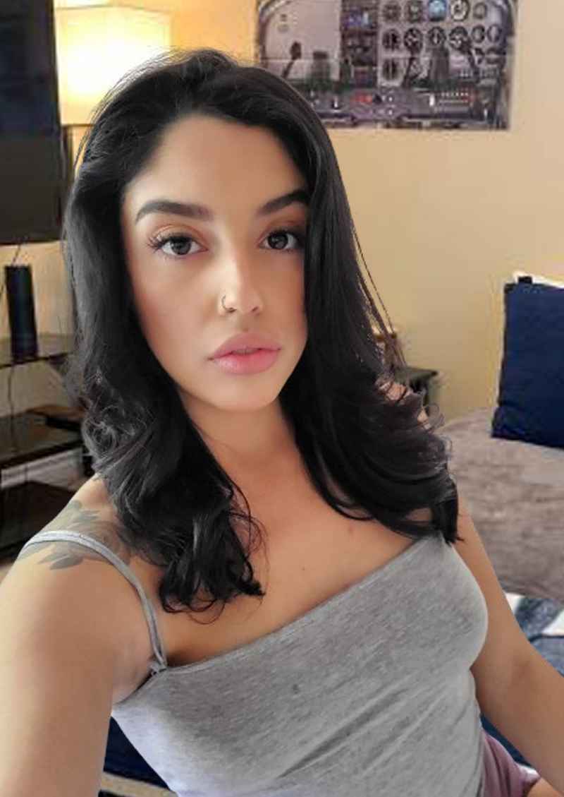 Gloria - brunette