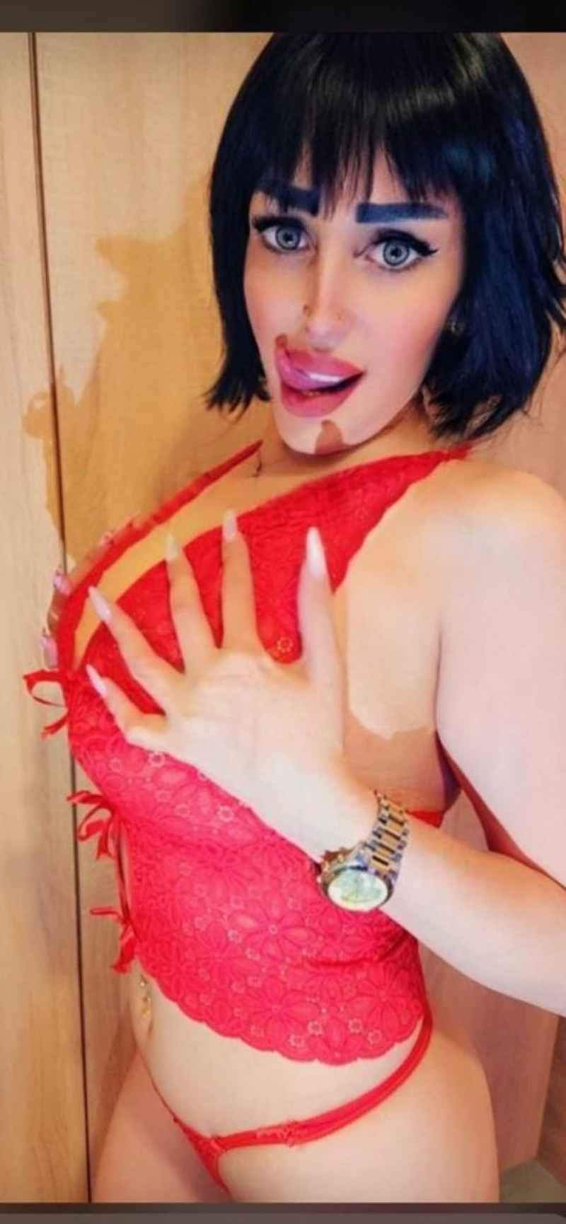 Valentine - new in town