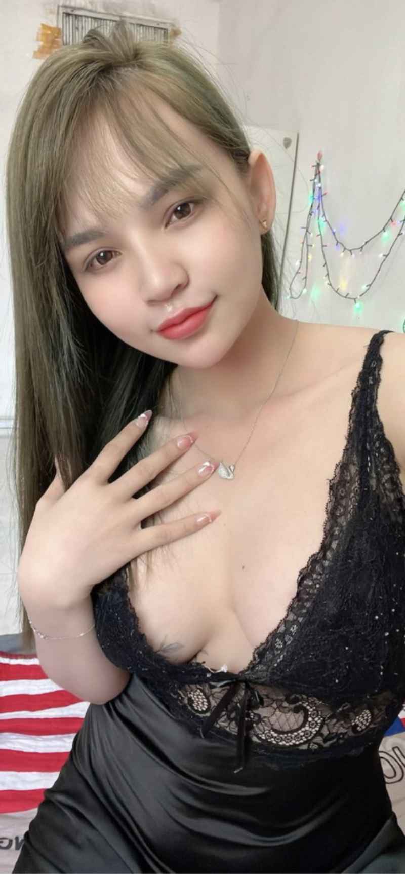 Elsie - GFE