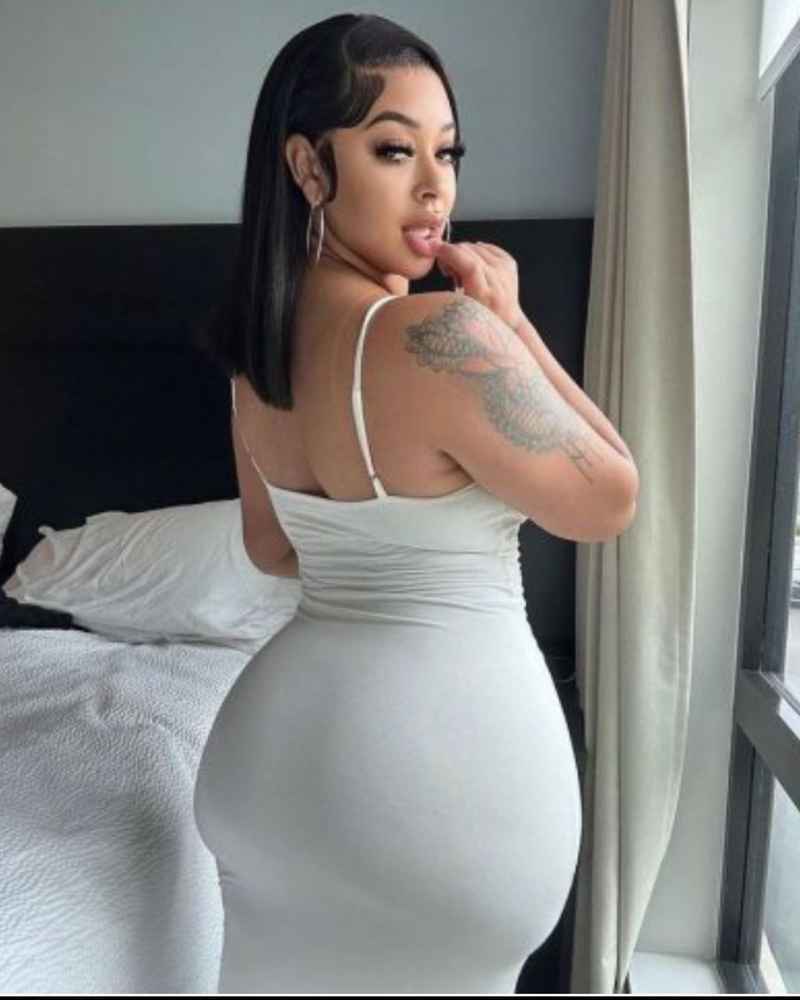 Jennifer - available now
