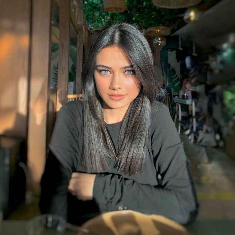 Kylie - petite