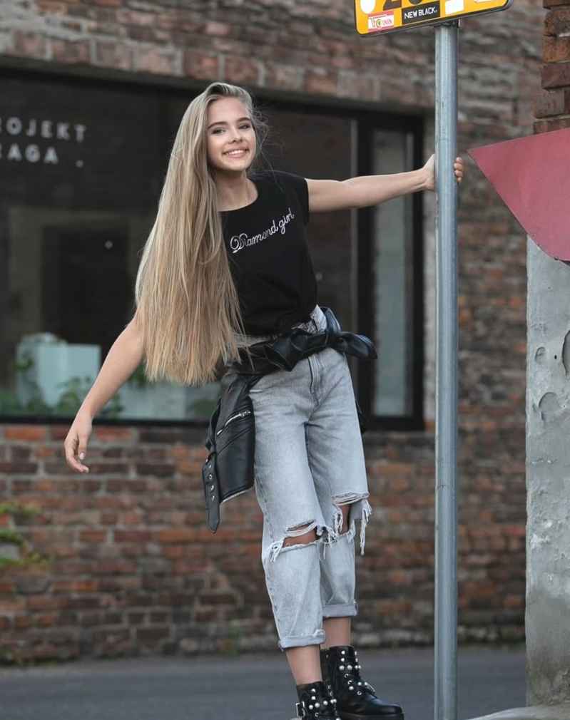 Agathe - touring