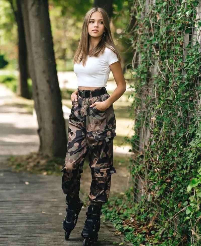 Adele - outcall available