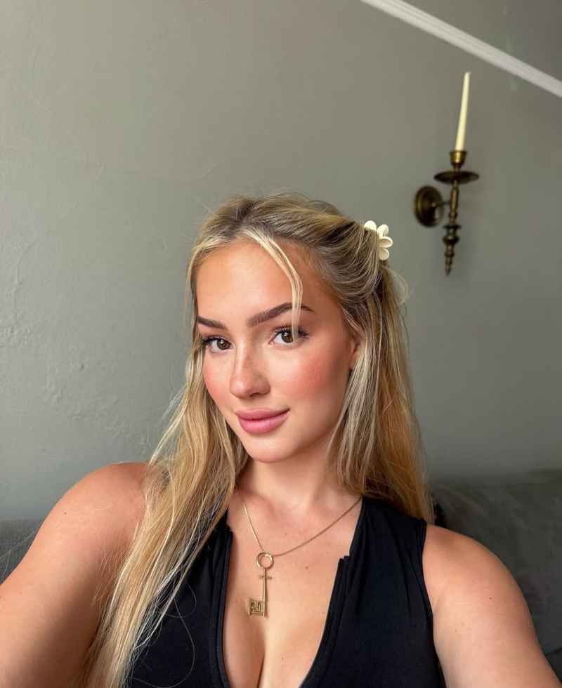 Janine - outcall available