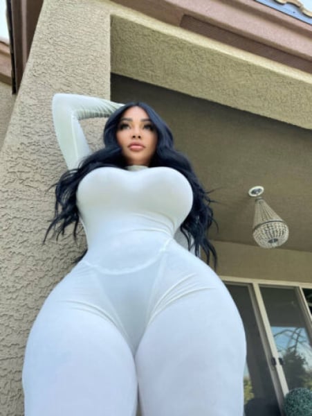 Lily - GFE