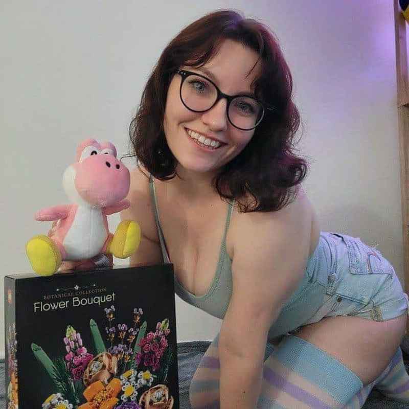 Erin - GFE