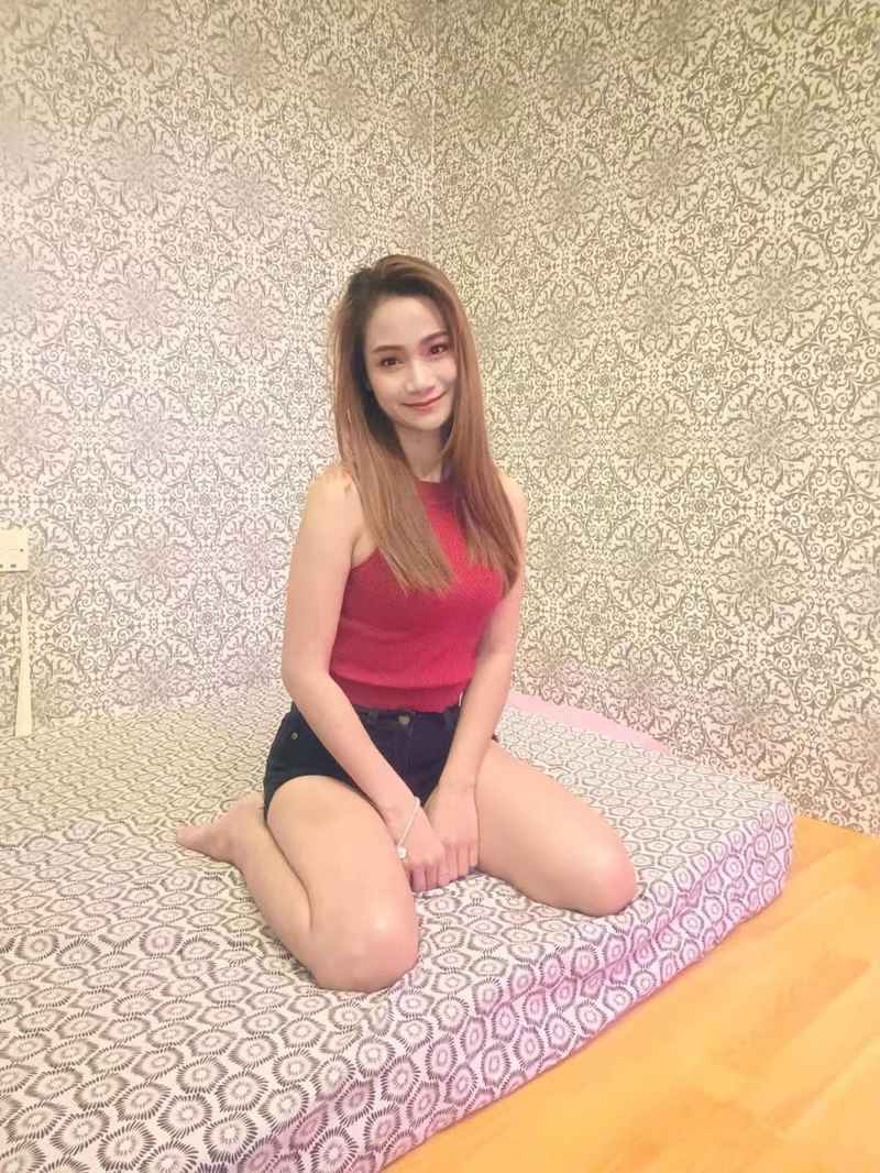 Bridget - blonde