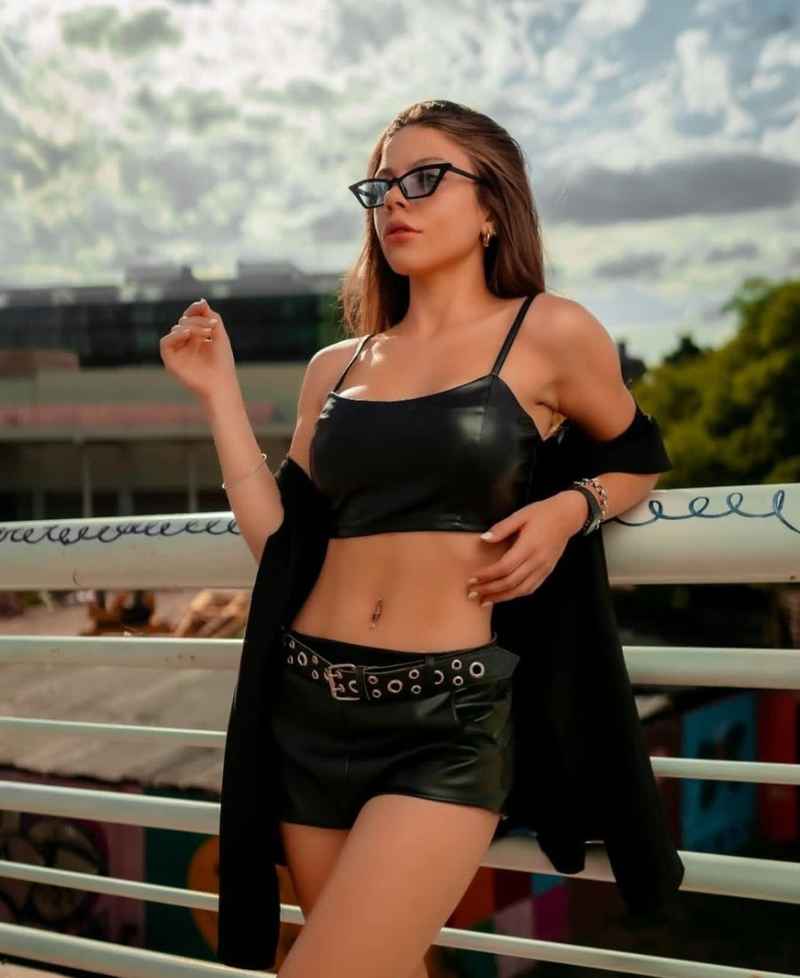 Kimberly - touring