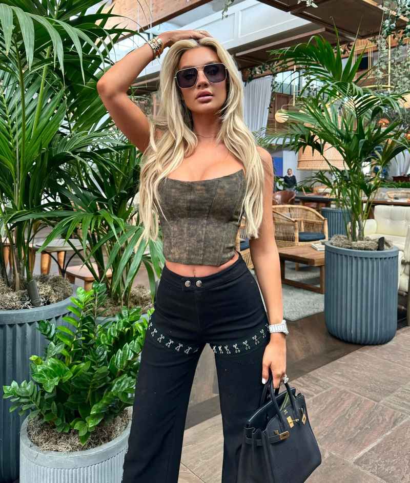 Piper - outcall available