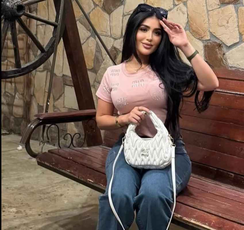 Briana - GFE