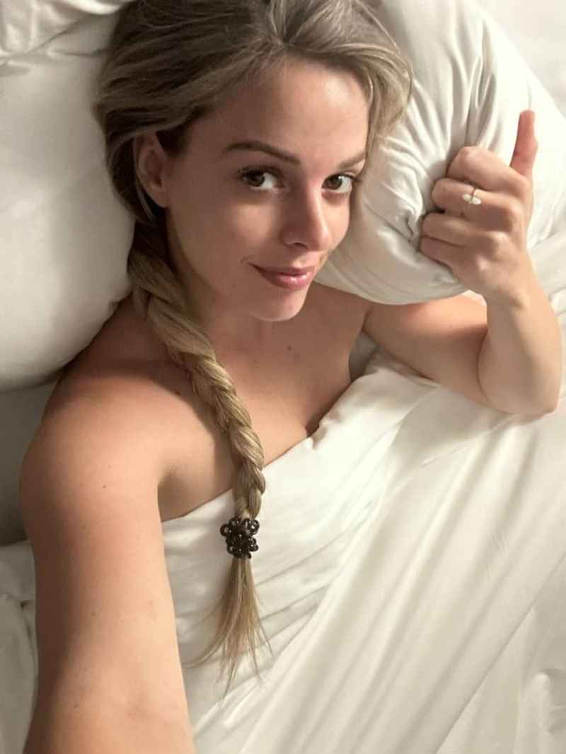 Caitlyn - independent companion