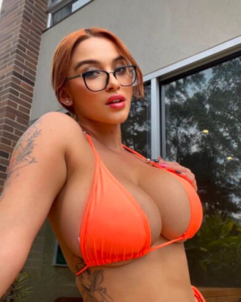 Alexia - GFE